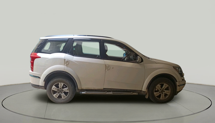 2012 Mahindra XUV500 W8, Diesel, Manual, 1,20,852 km, exterior