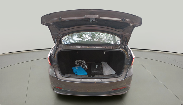 2017 Tata TIGOR XT PETROL, Petrol, Manual, 1,21,929 km, exterior