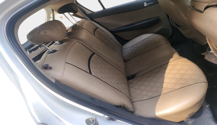 2013 Hyundai i20 SPORTZ 1.2, Petrol, Manual, 56,685 km, interior