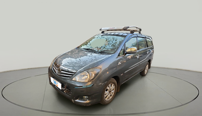 2010 Toyota Innova V 2.5 7 STR, Diesel, Manual, 1,23,261 km, exterior