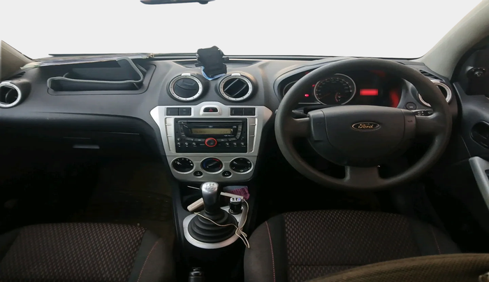 2011 Ford Figo ZXI 1.2 PETROL, Petrol, Manual, 1,05,624 km, interior