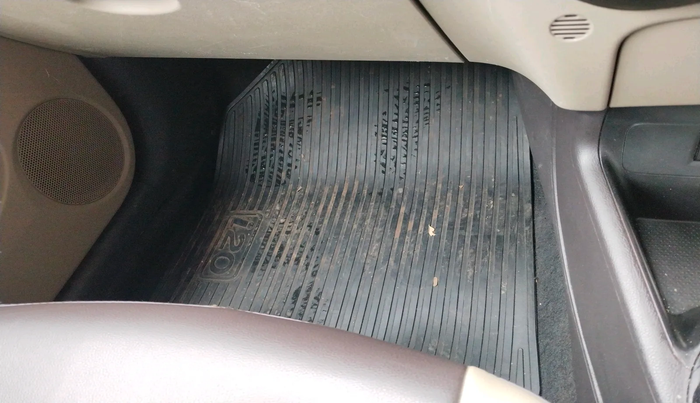 2012 Hyundai i20 SPORTZ 1.2, Petrol, Manual, 1,03,887 km, interior