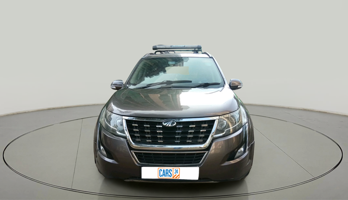 2018 Mahindra XUV500 W9, Diesel, Manual, 1,30,656 km, exterior