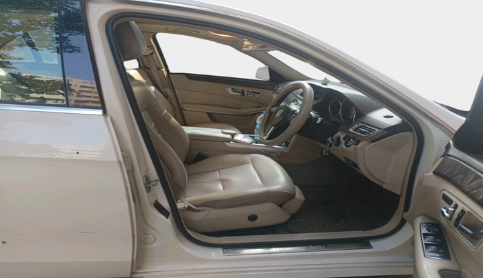 2013 Mercedes Benz E Class E 250 CDI AVANTGARDE, Diesel, Automatic, 1,28,763 km, interior