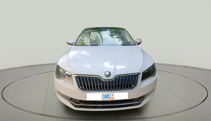2016 Skoda Superb STYLE 1.8 TSI AT, Petrol, Automatic, 54,009 km, exterior