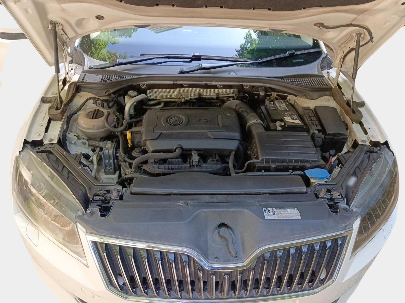 2016 Skoda Superb STYLE 1.8 TSI AT, Petrol, Automatic, 54,009 km, exterior