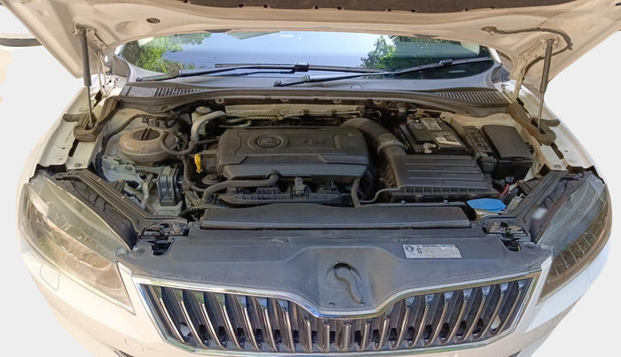 2016 Skoda Superb STYLE 1.8 TSI AT, Petrol, Automatic, 54,009 km, exterior