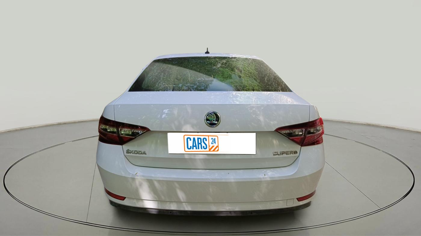 2016 Skoda Superb STYLE 1.8 TSI AT, Petrol, Automatic, 54,009 km, exterior