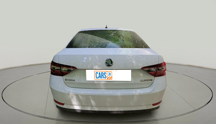 2016 Skoda Superb STYLE 1.8 TSI AT, Petrol, Automatic, 54,009 km, exterior