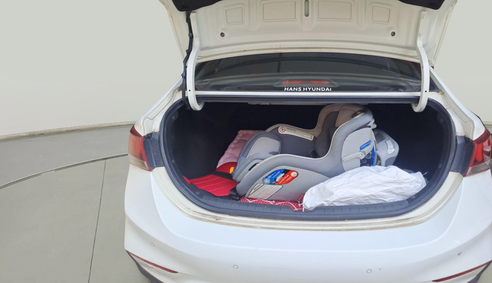 2017 Hyundai Verna 1.6 CRDI SX + AT, Diesel, Automatic, 59,913 km, exterior