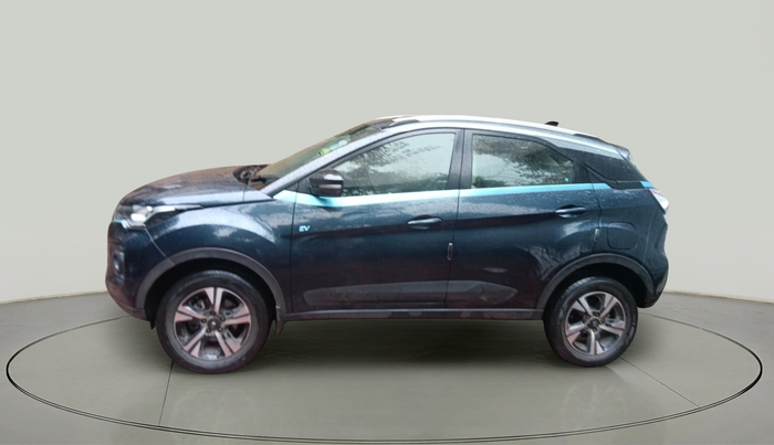 2022 Tata NEXON EV XZ PLUS LUX, Electric, Automatic, 72,009 km, exterior