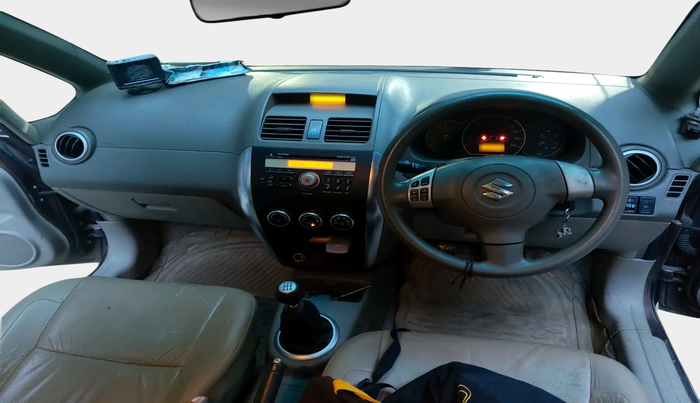2010 Maruti SX4 ZXI, Petrol, Manual, 1,24,938 km, interior