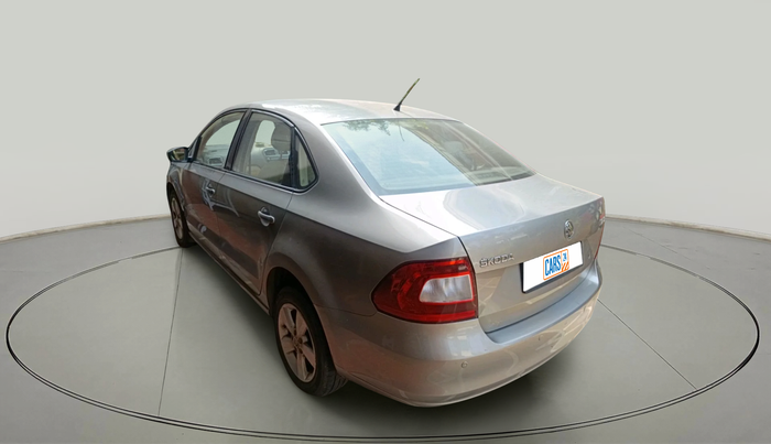 2015 Skoda Rapid AMBITION 1.6 MPI MT, Petrol, Manual, 31,433 km, exterior