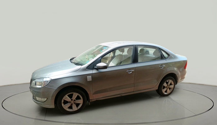 2015 Skoda Rapid AMBITION 1.6 MPI MT, Petrol, Manual, 31,433 km, exterior