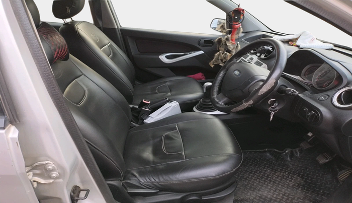 2011 Ford Figo ZXI 1.2 PETROL, Petrol, Manual, 72,120 km, interior