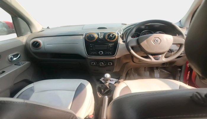 2016 Renault Lodgy 110 PS WORLD EDITION 8 STR, Diesel, Manual, 1,80,826 km, interior