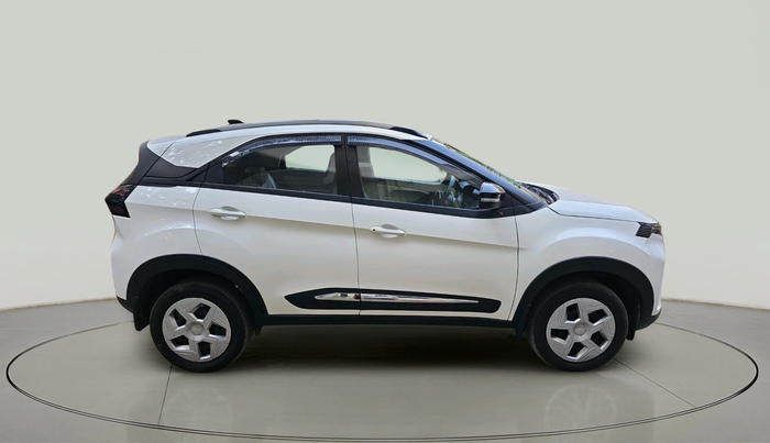 2025 Tata NEXON Pure Plus (S) 1.2 Petrol 6MT, Petrol, Manual, 3,959 km, exterior