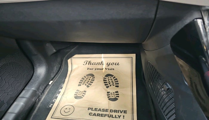 2025 Tata NEXON Pure Plus (S) 1.2 Petrol 6MT, Petrol, Manual, 3,959 km, interior