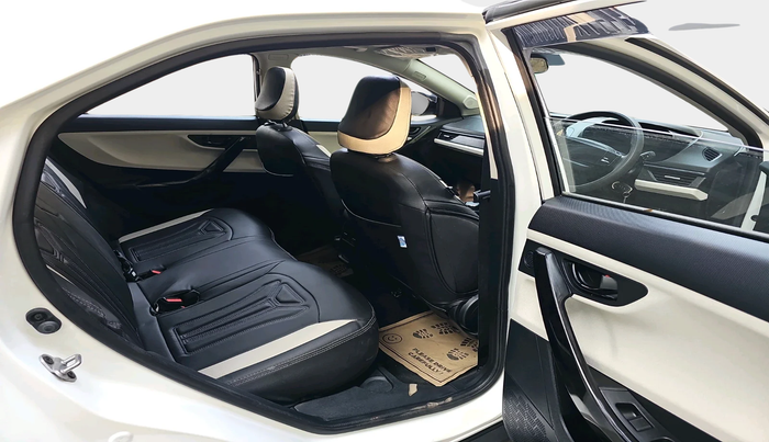 2025 Tata NEXON Pure Plus (S) 1.2 Petrol 6MT, Petrol, Manual, 3,959 km, interior