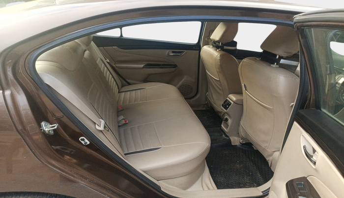 2016 Maruti Ciaz VXI+, Petrol, Manual, 59,186 km, interior