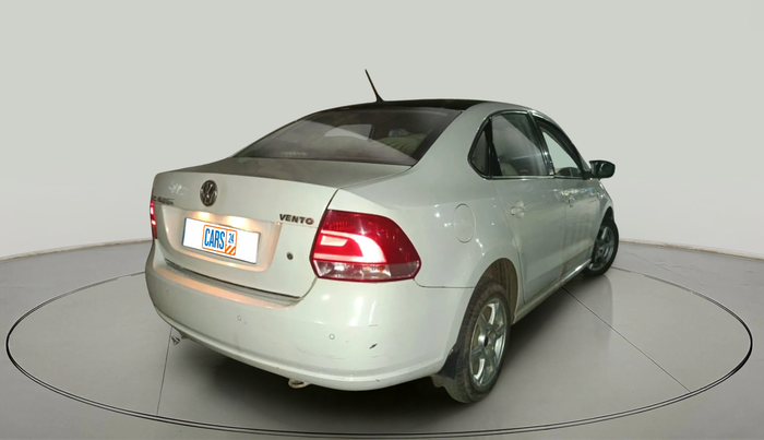 2013 Volkswagen Vento HIGHLINE 1.6 MPI, Petrol, Manual, 79,378 km, exterior