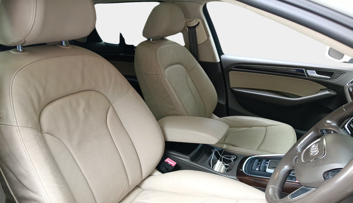 2013 Audi Q5 2.0 TDI QUATTRO, Diesel, Automatic, 72,420 km, interior