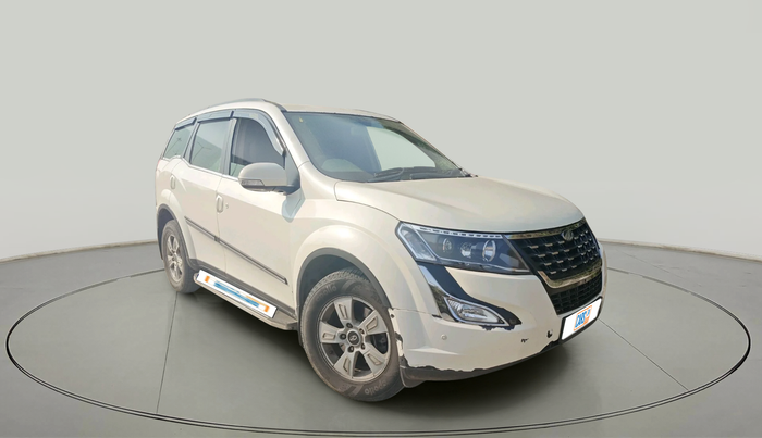 2011 Mahindra XUV500 W8, Diesel, Manual, 2,40,940 km, exterior