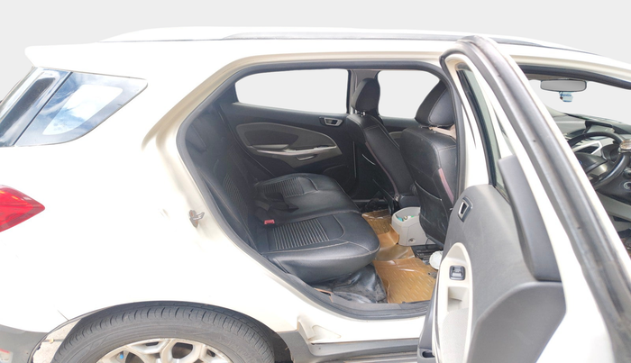 2015 Ford Ecosport TITANIUM 1.5L DIESEL, Diesel, Manual, 1,44,485 km, interior