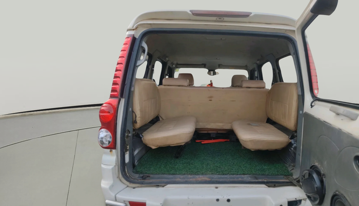 2012 Mahindra Scorpio EX M2DI, Diesel, Manual, 93,345 km, exterior