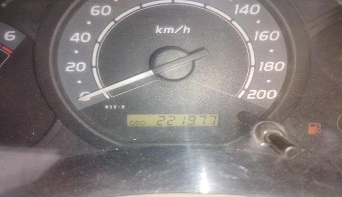 2011 Toyota Innova G1 2.5, Diesel, Manual, 2,21,977 km, interior