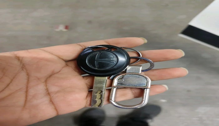 2018 Tata NEXON XE PETROL, Petrol, Manual, 56,534 km, interior