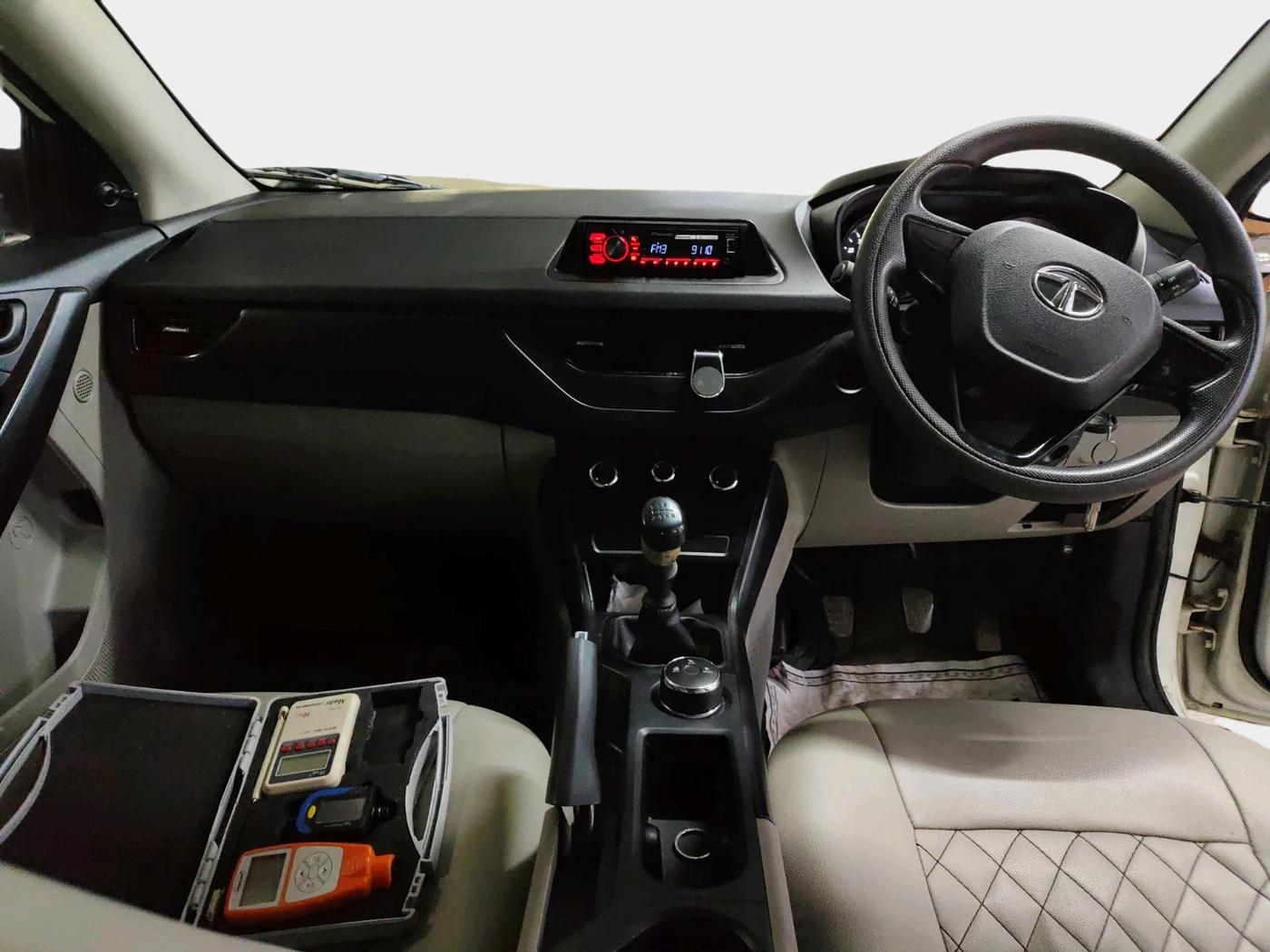 2018 Tata NEXON XE PETROL, Petrol, Manual, 56,534 km, interior