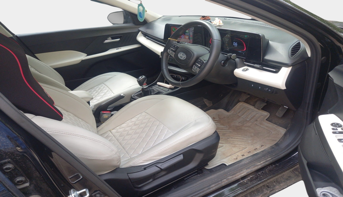 2024 Hyundai Verna SX 1.5 l MPI, Petrol, Manual, 6,968 km, interior