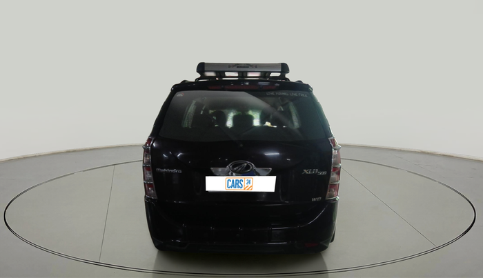 2015 Mahindra XUV500 W8, Diesel, Manual, 1,09,465 km, exterior