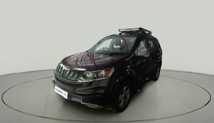 2015 Mahindra XUV500 W8, Diesel, Manual, 1,09,465 km, exterior