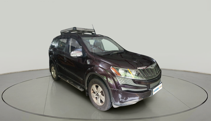 2015 Mahindra XUV500 W8, Diesel, Manual, 1,09,465 km, exterior