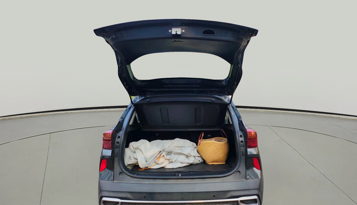 2020 KIA SELTOS HTX 1.5 PETROL, Petrol, Manual, 24,831 km, exterior