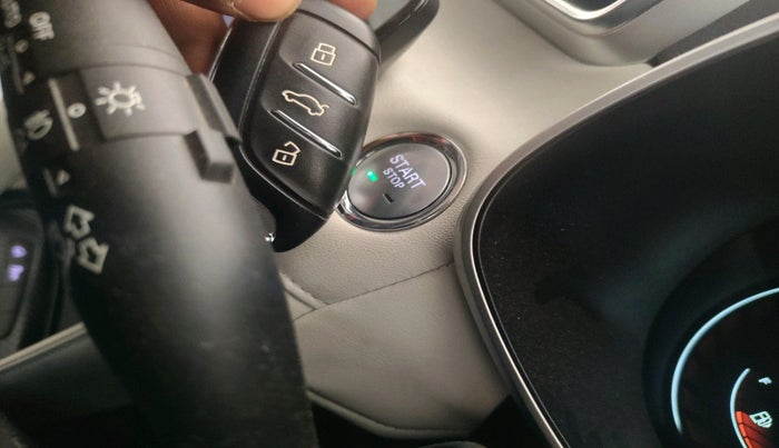 2023 MG ASTOR SMART 1.5 MT, Petrol, Manual, 5,379 km, interior