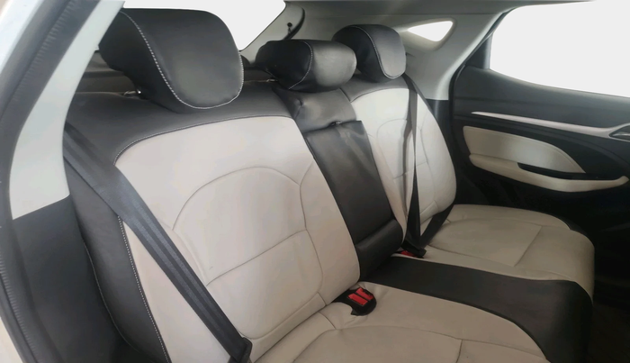 2023 MG ASTOR SMART 1.5 MT, Petrol, Manual, 5,379 km, interior