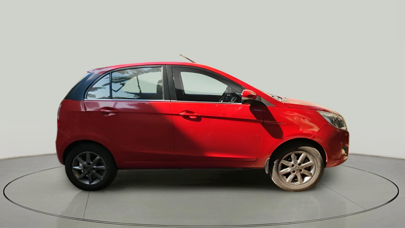 2015 Tata Bolt XT REVOTRON, Petrol, Manual, 44,404 km, exterior