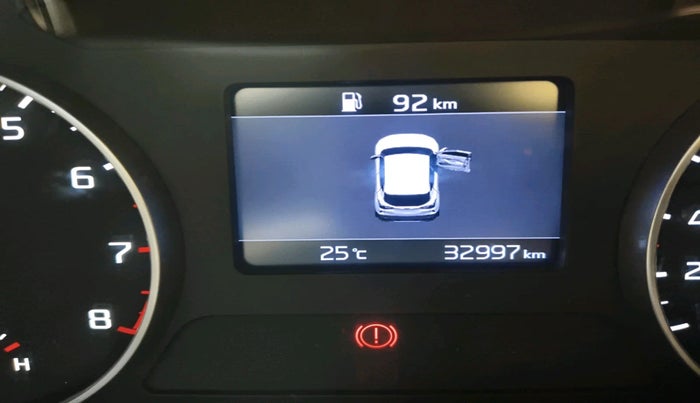 2020 KIA SELTOS HTX 1.5 PETROL, Petrol, Manual, 32,997 km, interior