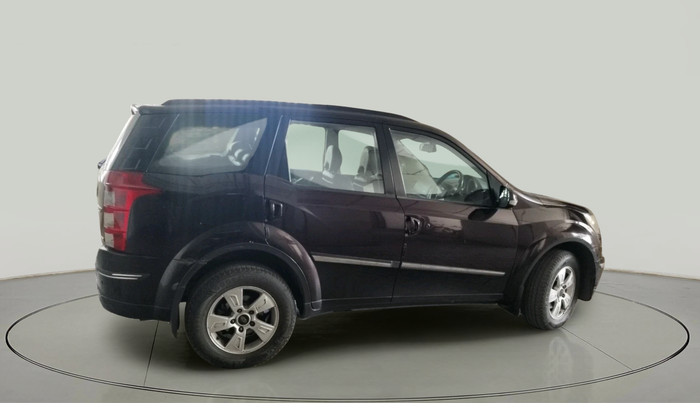 2014 Mahindra XUV500 W8, Diesel, Manual, 1,04,074 km, exterior