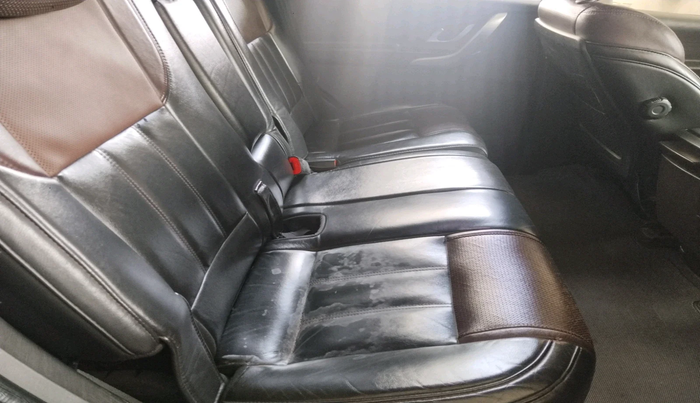 2014 Mahindra XUV500 W8, Diesel, Manual, 1,04,074 km, interior