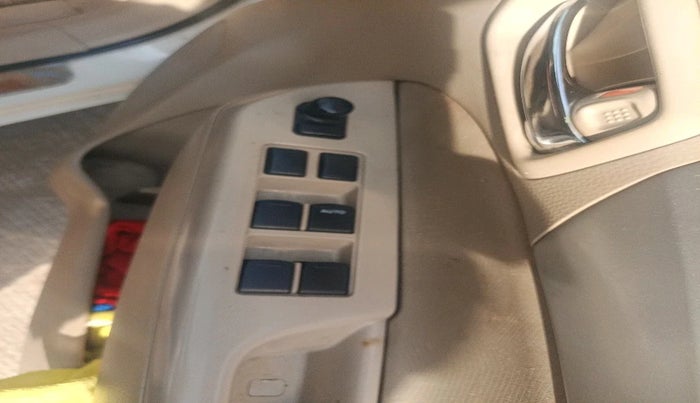 2015 Maruti Ertiga VXI CNG, Petrol, Manual, 53,617 km, interior