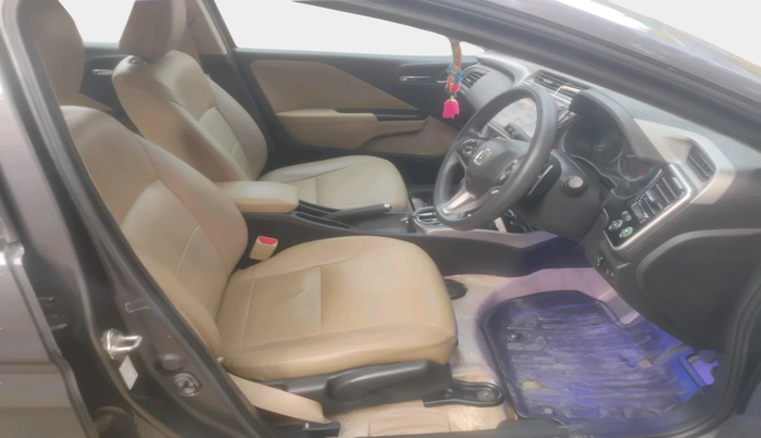 2017 Honda City 1.5L I-VTE V CVT, Petrol, Automatic, 65,822 km, interior