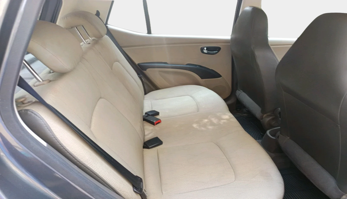 2011 Hyundai i10 SPORTZ 1.2 AT, Petrol, Automatic, 30,259 km, interior