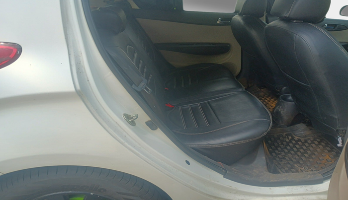 2012 Hyundai i20 ASTA 1.2, Petrol, Manual, 1,13,753 km, interior