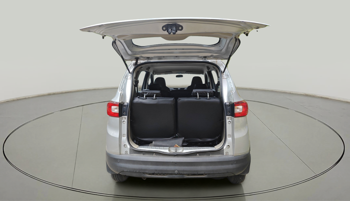 2023 Renault TRIBER RXL MT, Petrol, Manual, 22,145 km, exterior