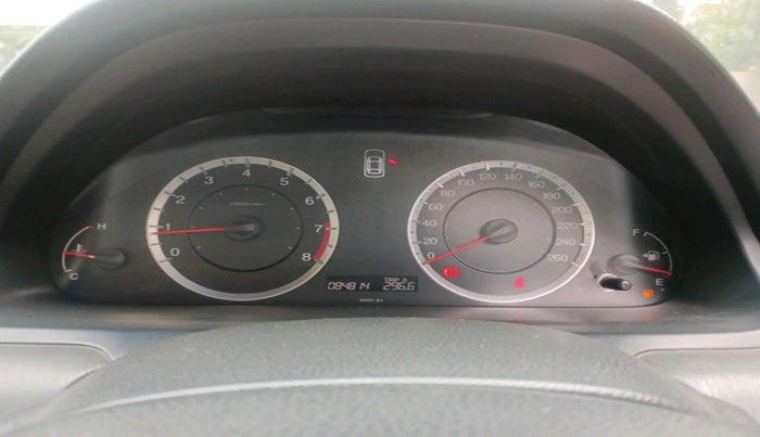 2011 Honda Accord 2.4L I-VTEC MT, Petrol, Manual, 84,814 km, interior