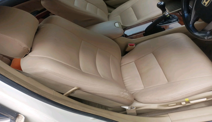 2011 Honda Accord 2.4L I-VTEC MT, Petrol, Manual, 84,814 km, interior